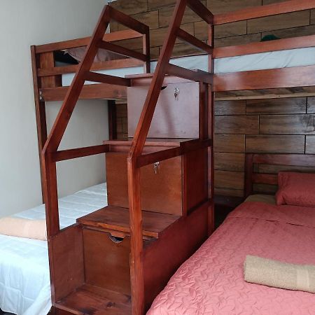 Budget Hostel Guatemala Экстерьер фото