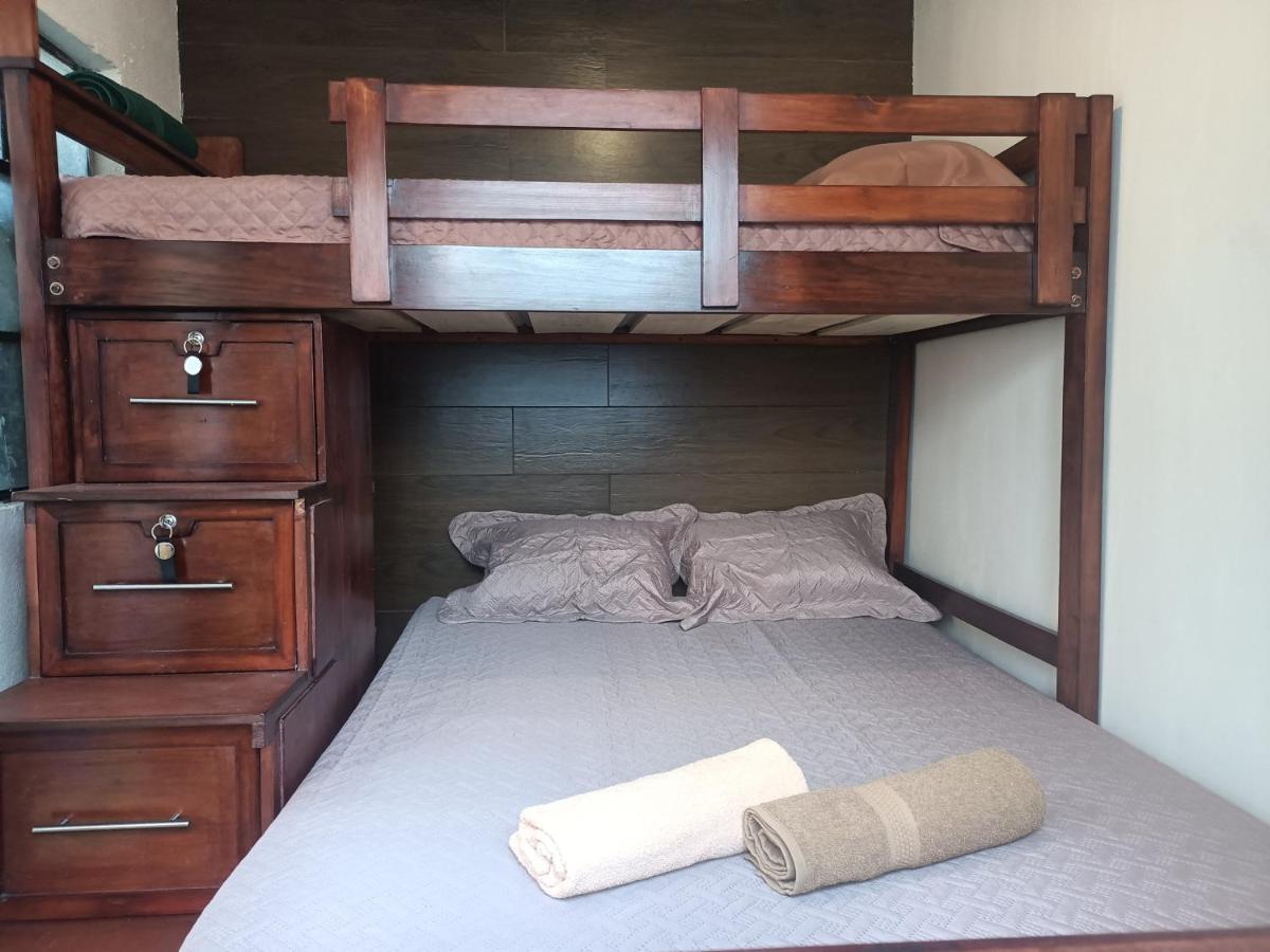 Budget Hostel Guatemala Экстерьер фото