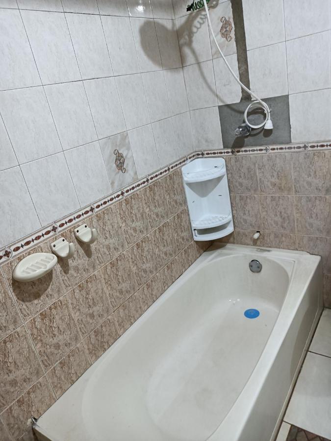 Budget Hostel Guatemala Экстерьер фото